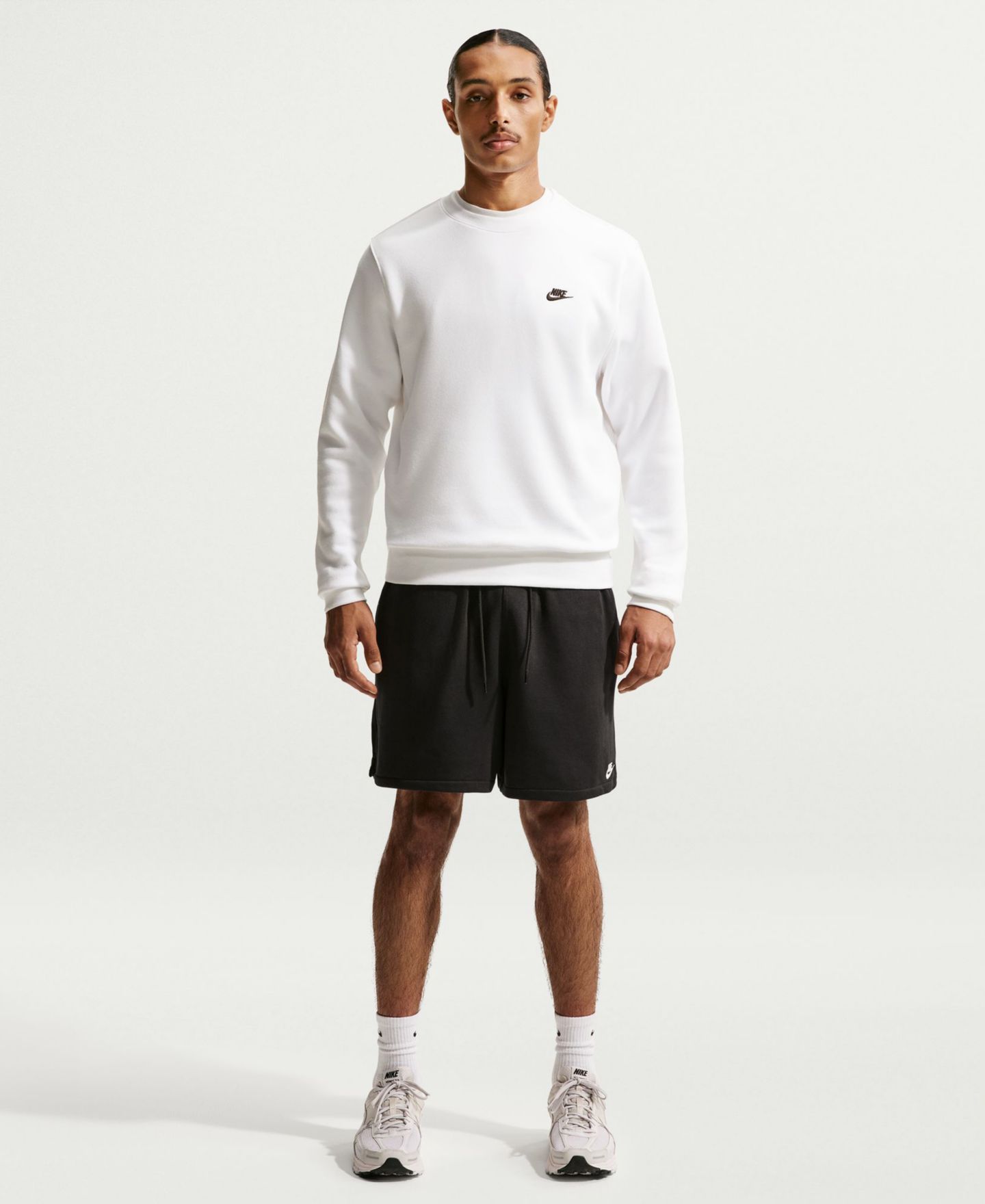 Мужские шорты Nike Club French Terry Flow Pull-On, цвет: Чёрный — фото 2