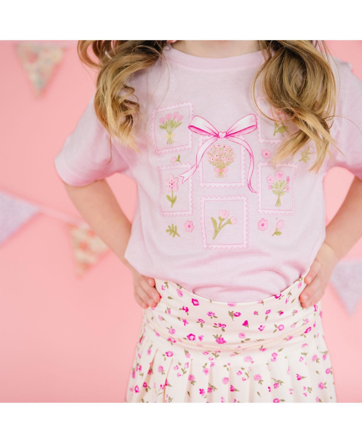 Sweet Wink Little Girls Bouquet Bow Short Sleeve T-Shirt