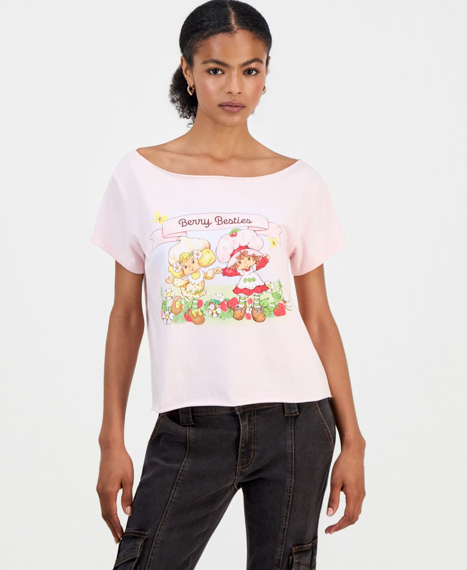 Juniors' Strawberry Shortcake Graphic T-Shirt
