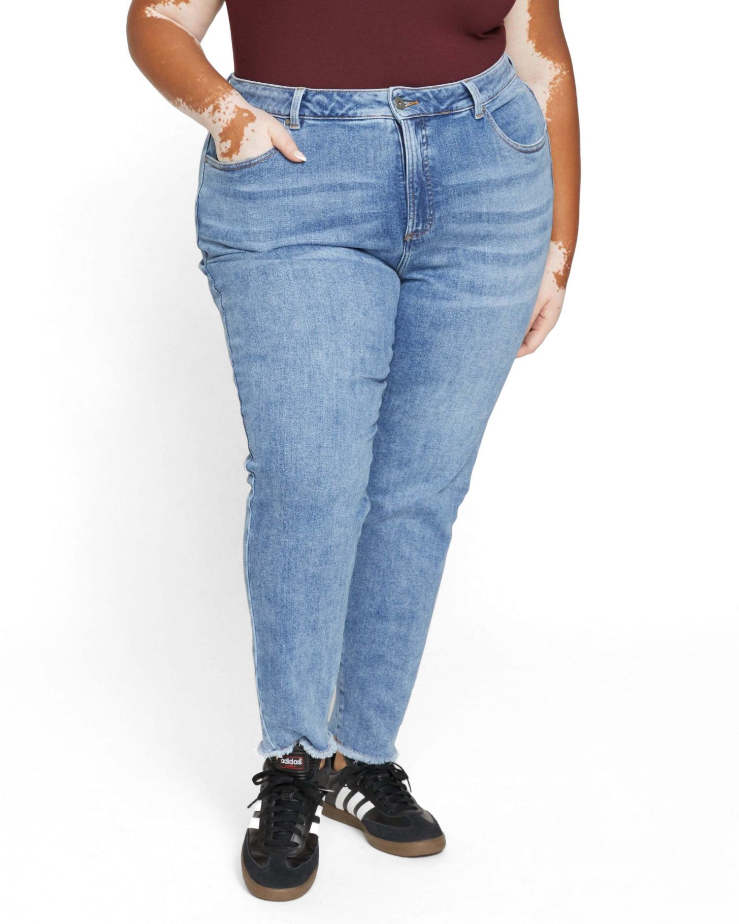 Women's Plus Size Joni High Rise Curve Slim Leg Jeans