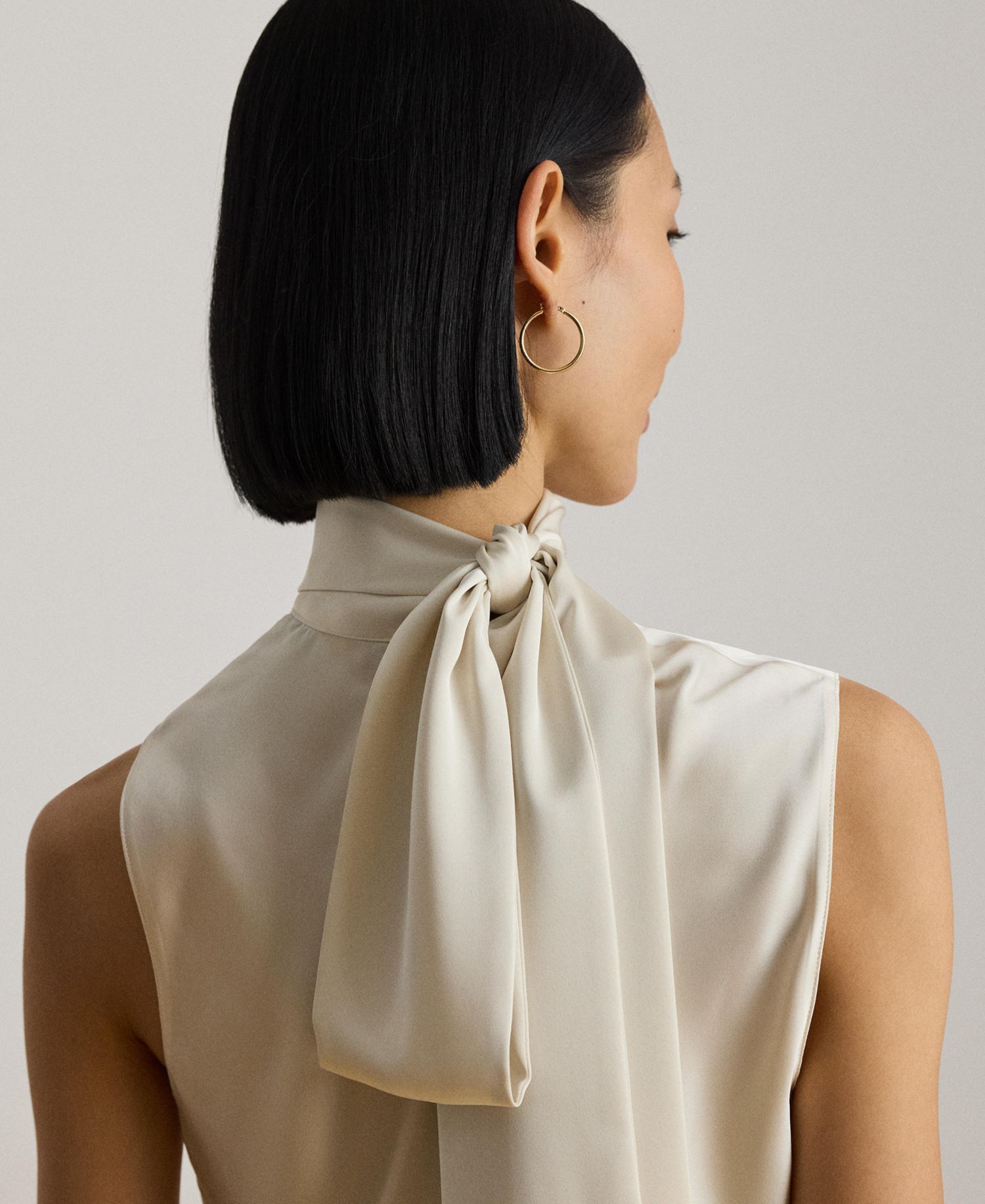 Women's Tie-Neck Sleeveless Blouse