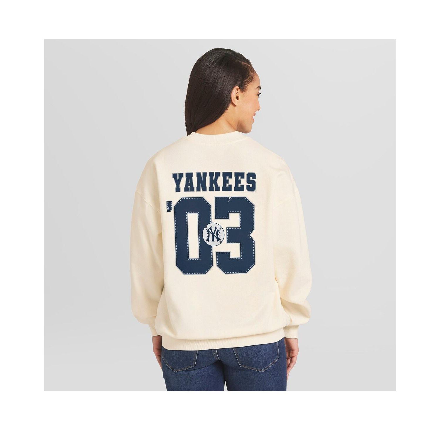 Women's Cream New York Yankees Heavyweight Crew Neck Sweatshirt