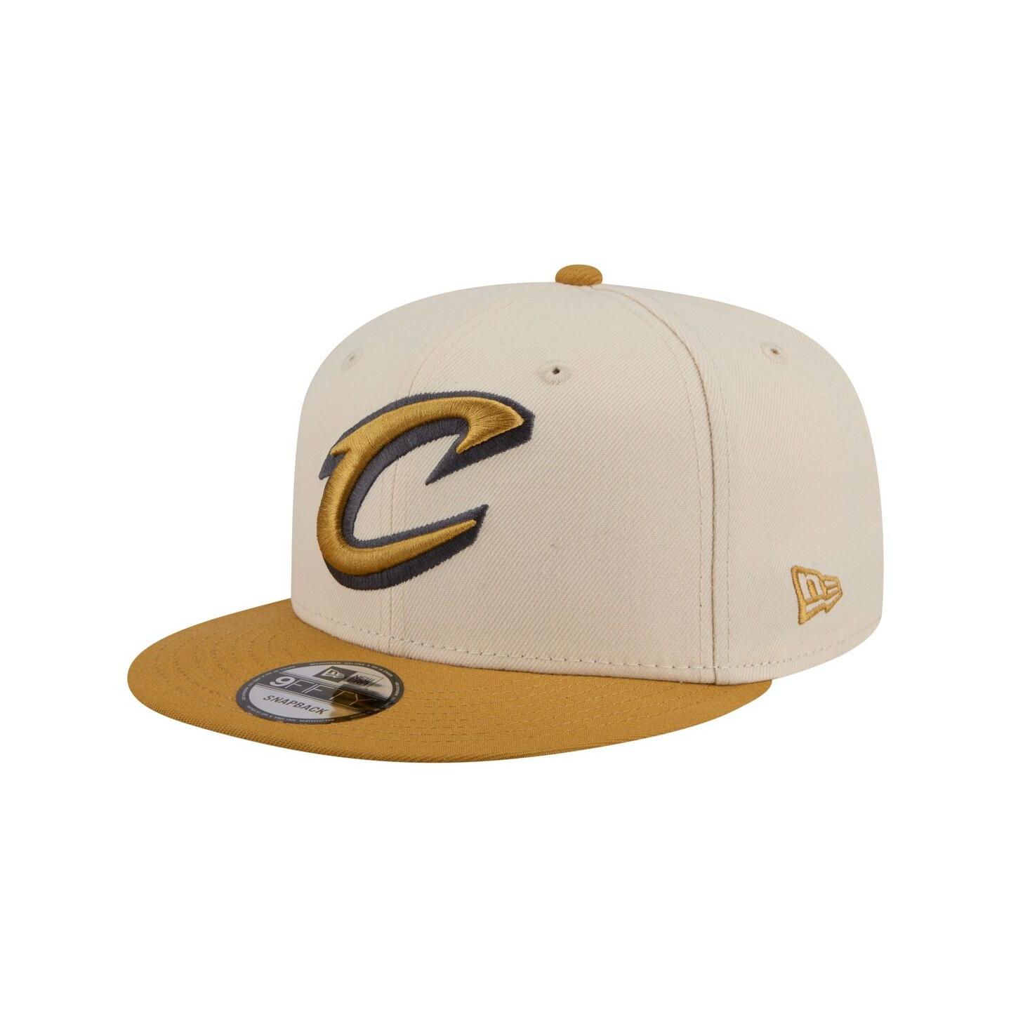 Мужские головные уборы New Era Cream/Tan Cleveland Cavaliers Two-Tone Color Pack 9FIFTY Snapback Hat — фото 1