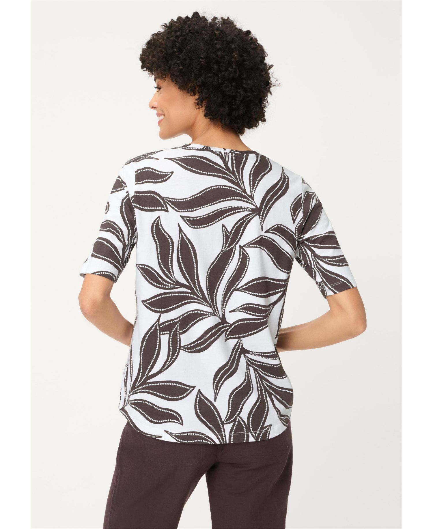Women's Dotted Leaf Print T-Shirt