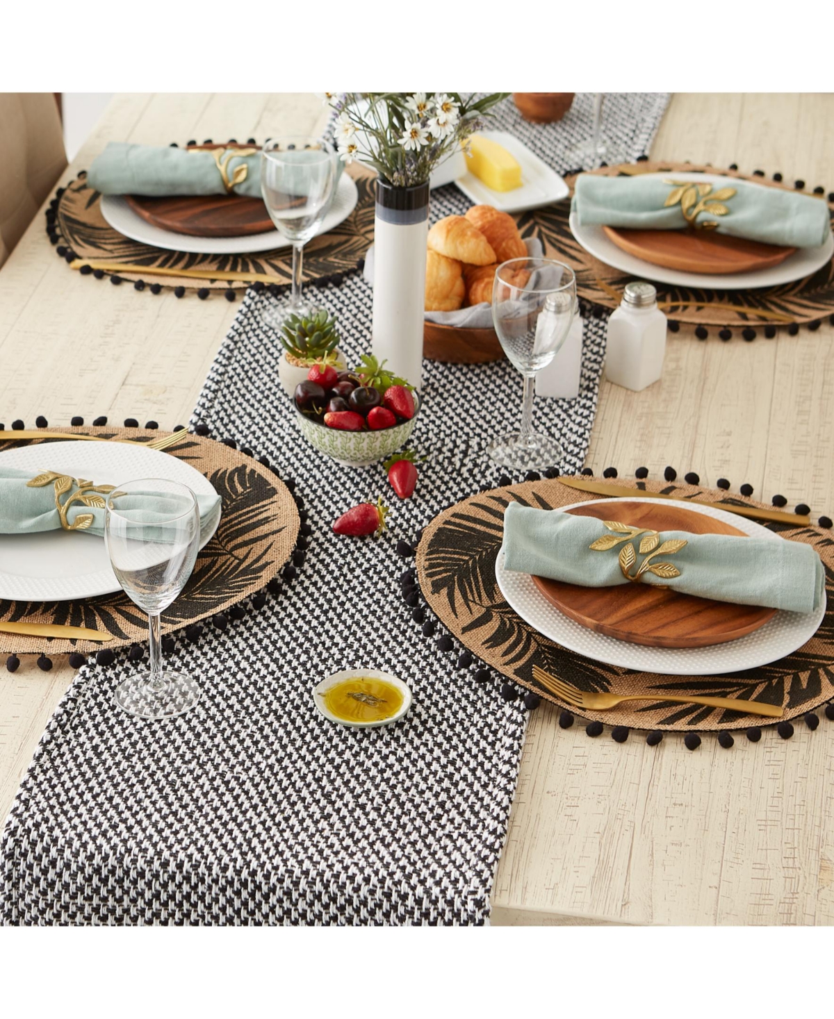 Design Imports Woven Jacquard Fringe Table Runner, 15" x 72"