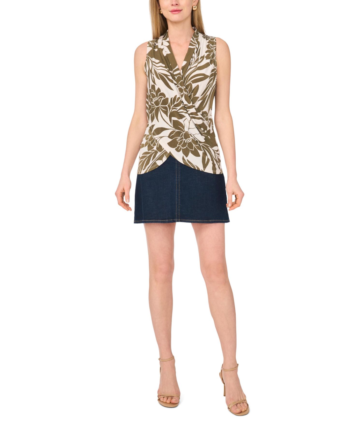 Женский топ Vince Camuto Printed Front Cross Over Wrap, цвет: Оливковый — фото 2