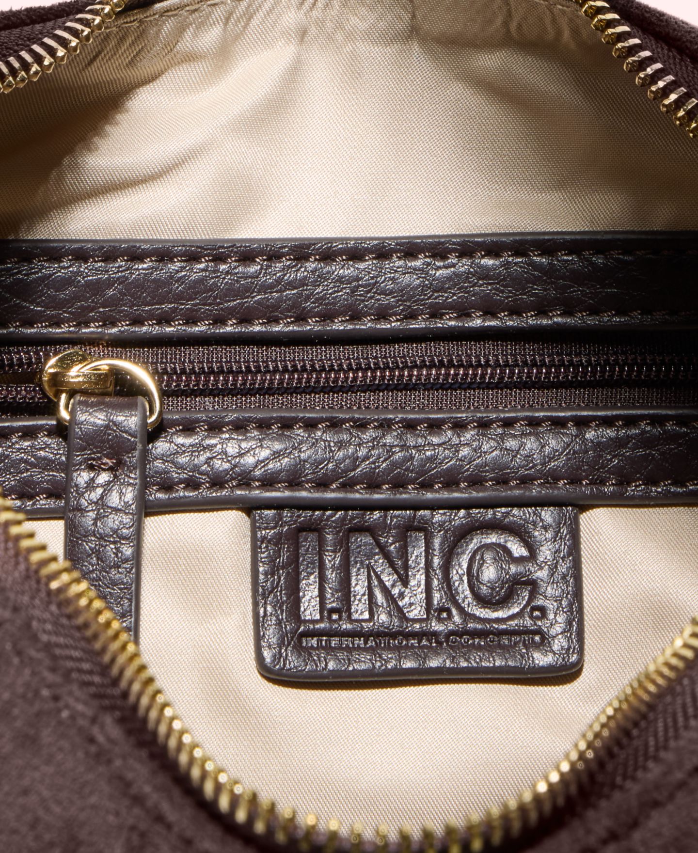 Женская сумка I.N.C. International Concepts Nyrah Large Suede Hobo, цвет: Шоколадный сливовый — фото 7