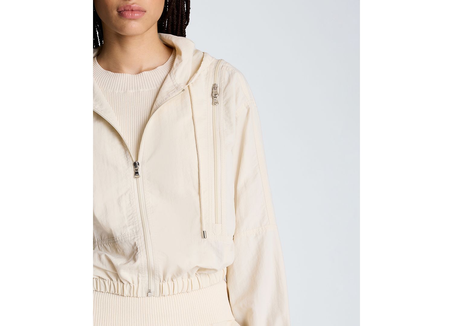 Women's Zippered Long-Sleeve Hoodie