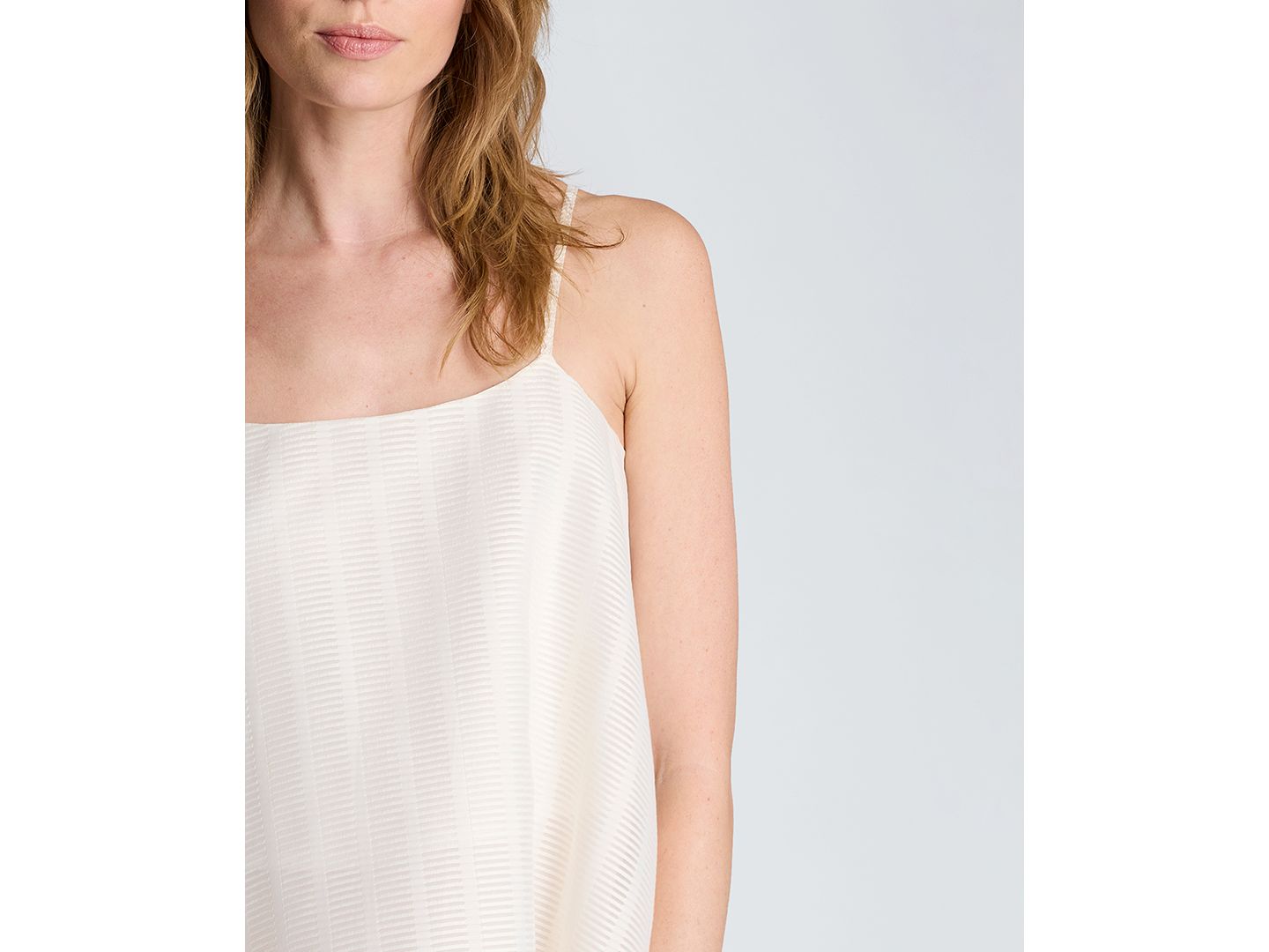 Женское платье Kenneth Cole Scoop Neck Bubble Hem Mini, цвет: Устричный — фото 3