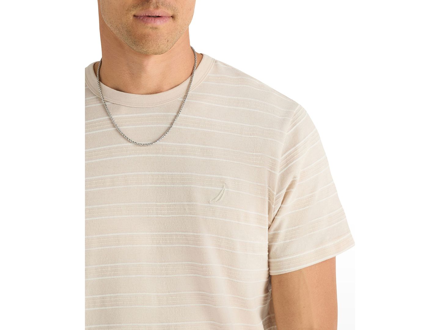 Мужская футболка Nautica Classic-Fit Short-Sleeve, цвет: Серо-бежевый — фото 3
