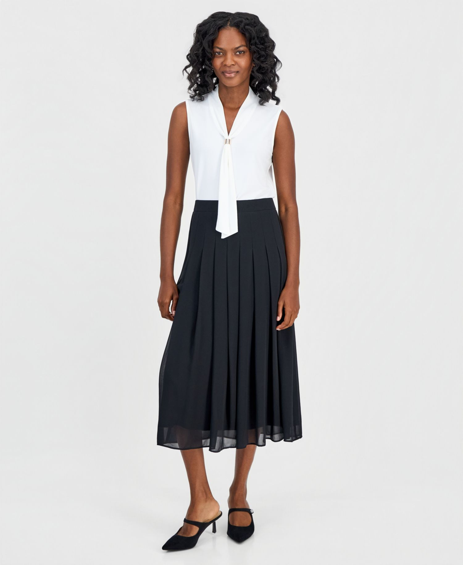 Women's Pull-On Pleat-Front Midi Skirt