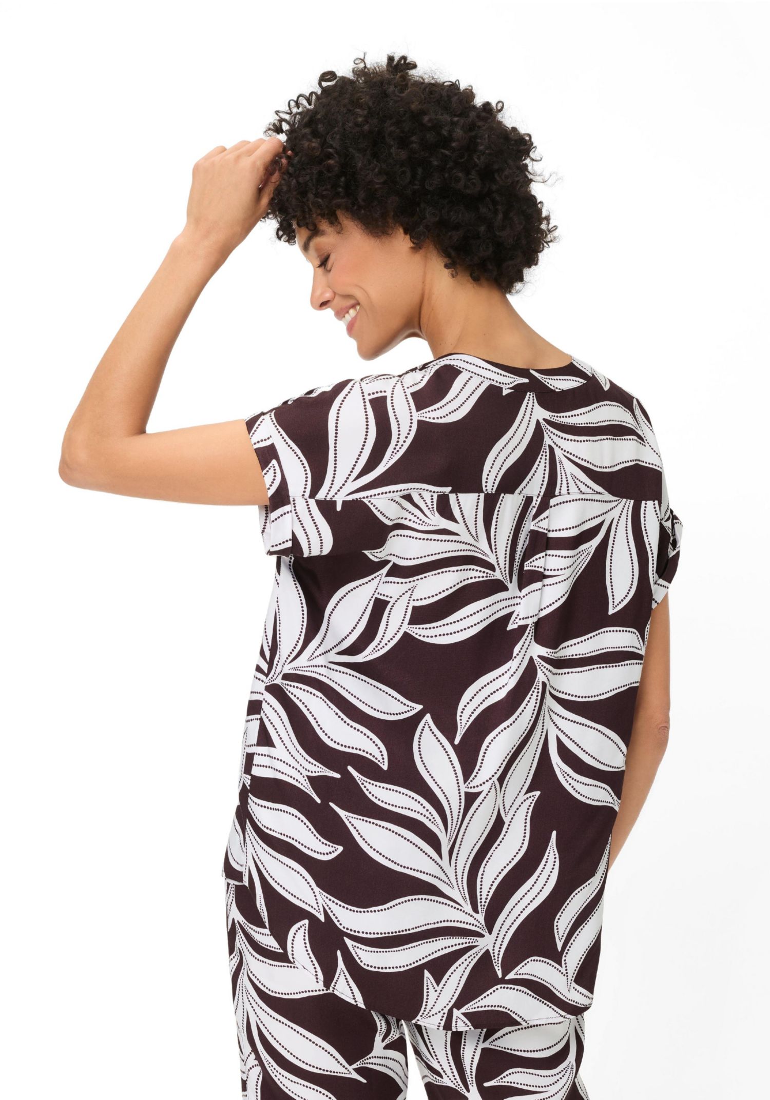 Women's Dotted Leaf Blouse