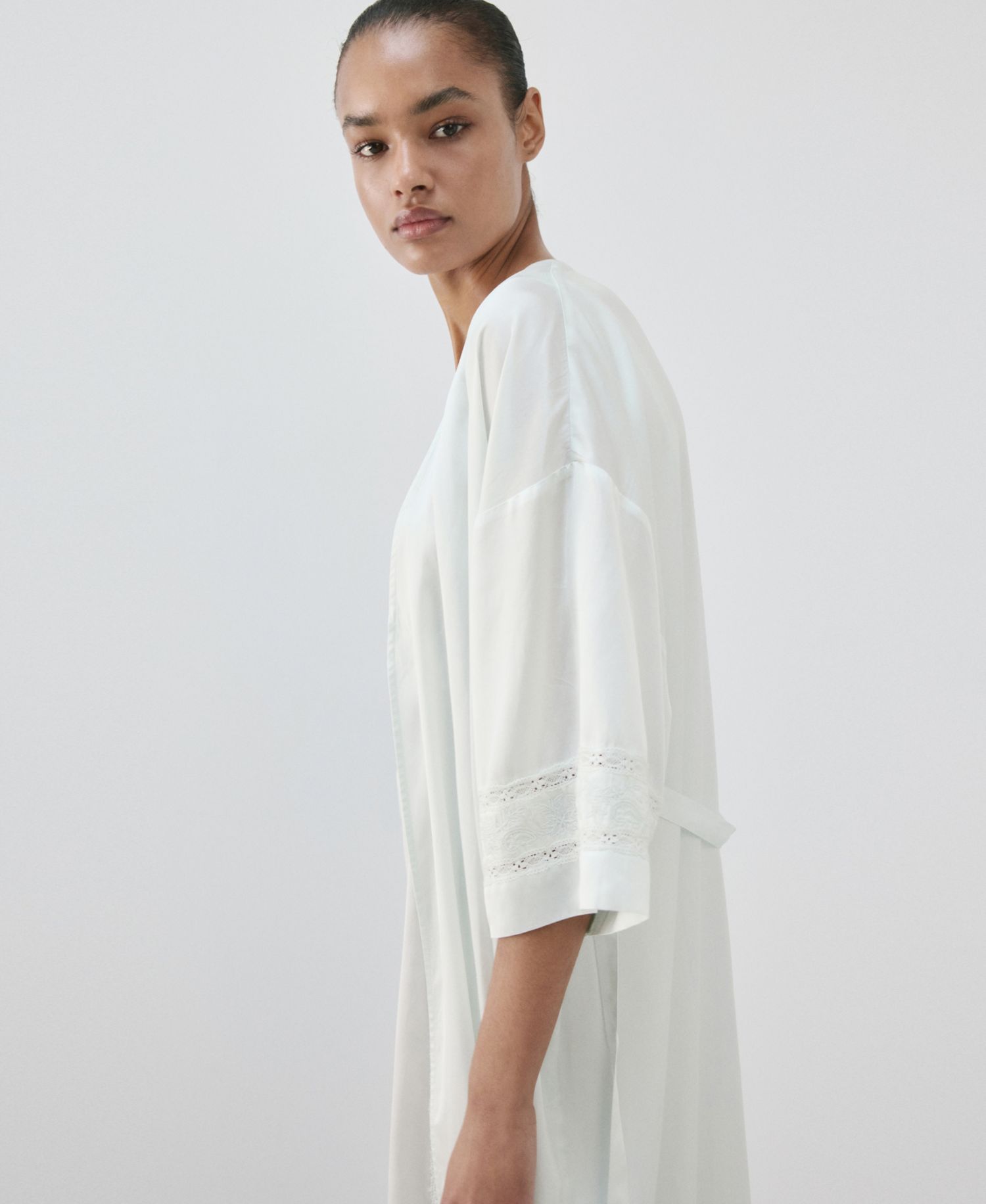 Women's Embroidery And Bow Satin Robe