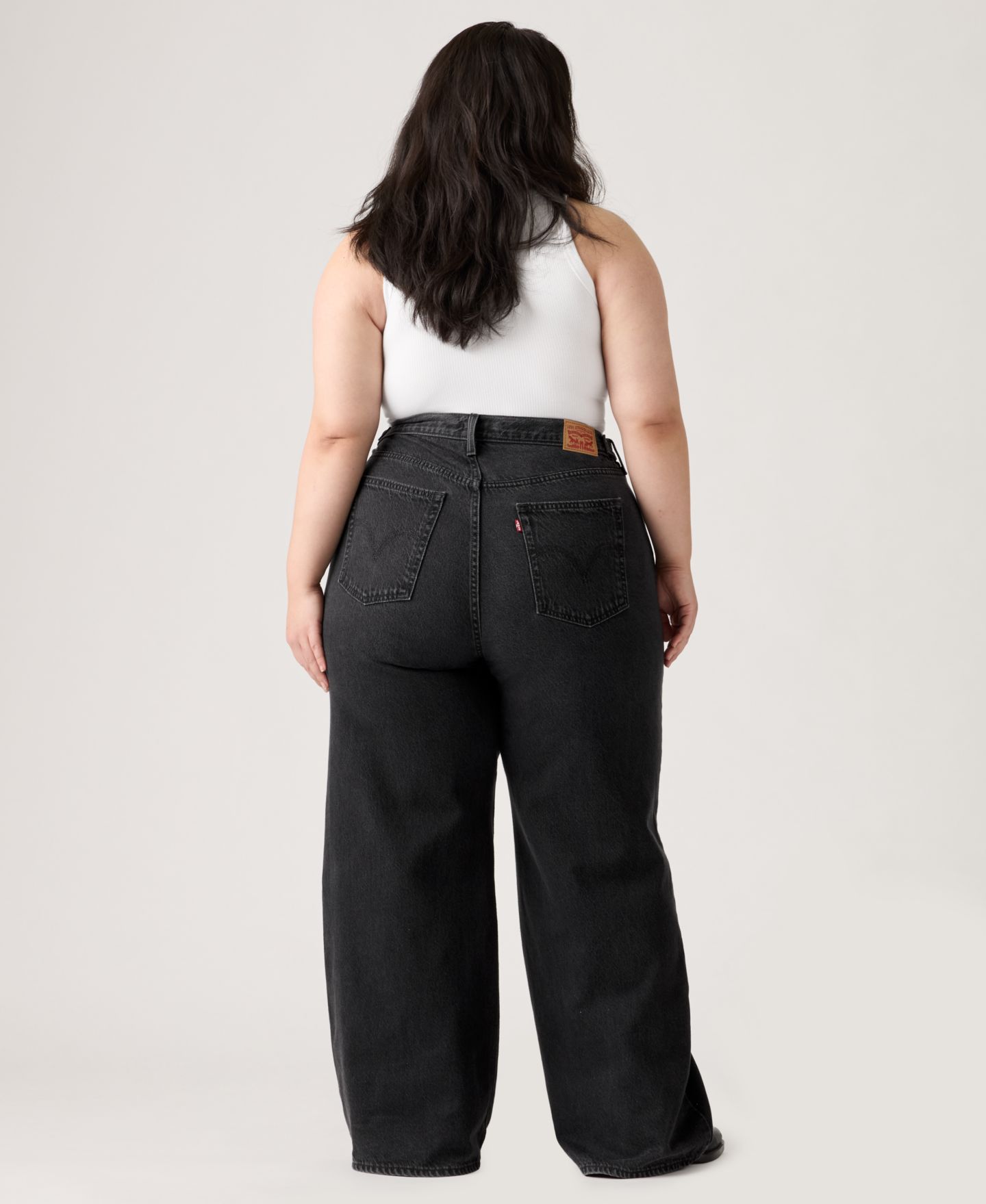 Женские джинсы Levi's Plus Size Cinch-Waist Lightweight Baggy, цвет: Capturing Moments — фото 8