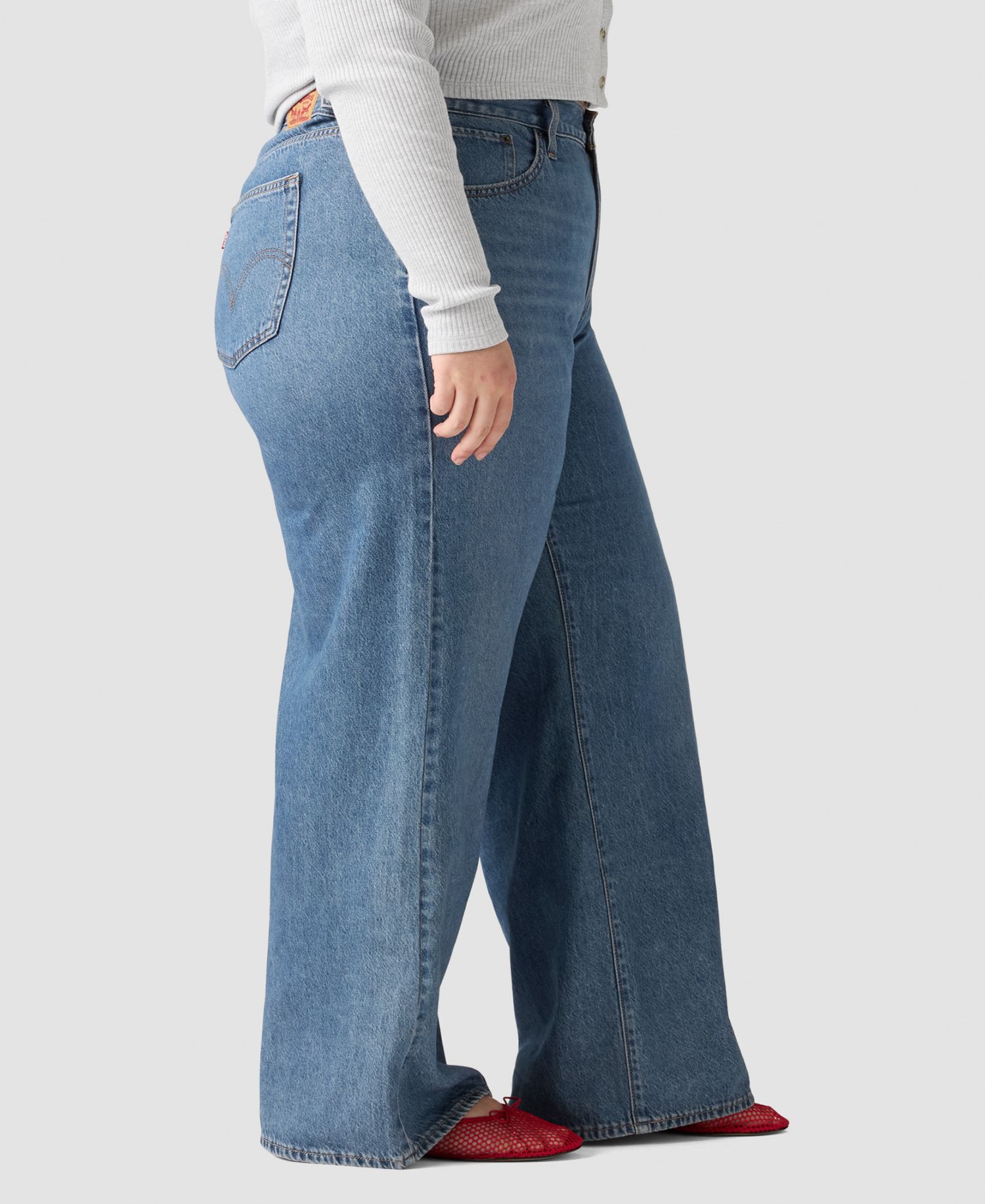 Women's Cinch-Waist Lightweight Baggy Jeans