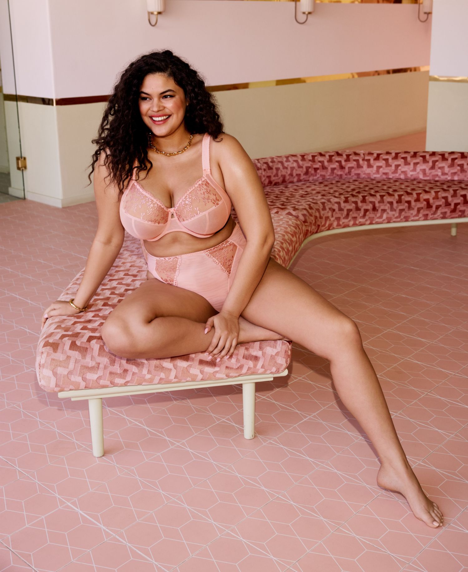 Plus Size Zarla Banded Underwire Stretch Lace Bra EL302505