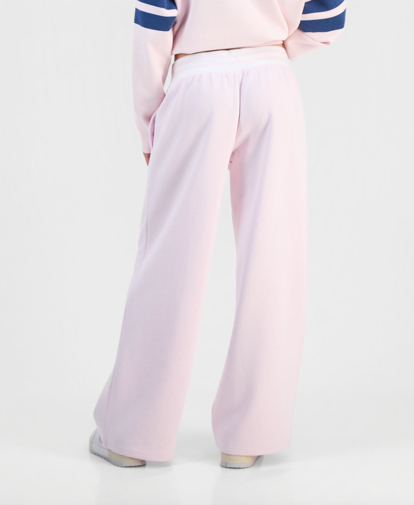 Женские брюки Madden Girl Juniors' Wide Fleece Contrast-Waist Sweatpants, цвет: Ballet Slipper — фото 3