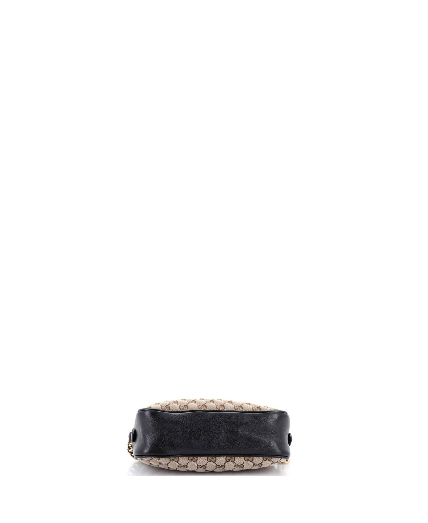 Small GG Marmont Shoulder Bag Diagonal Quilted GG Canvas with Leather
