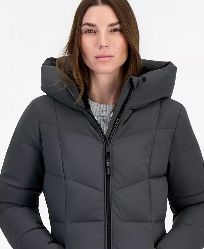 Women's Hooded Zippered Puffer Coat - thumbnail 3