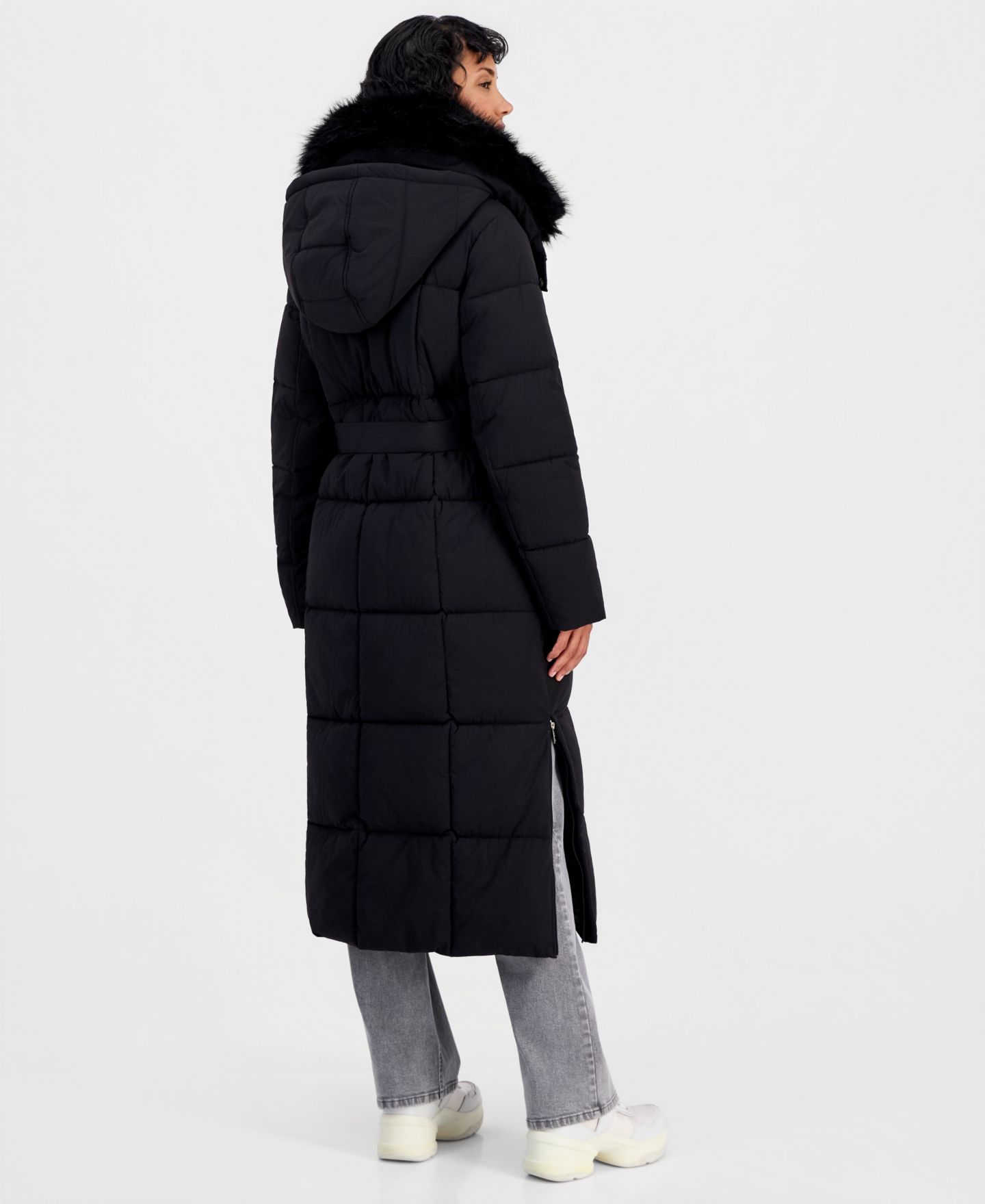 Женская куртка Michael Kors Hooded Puffer Belted Faux-Fur-Collar, цвет: Чёрный — фото 2