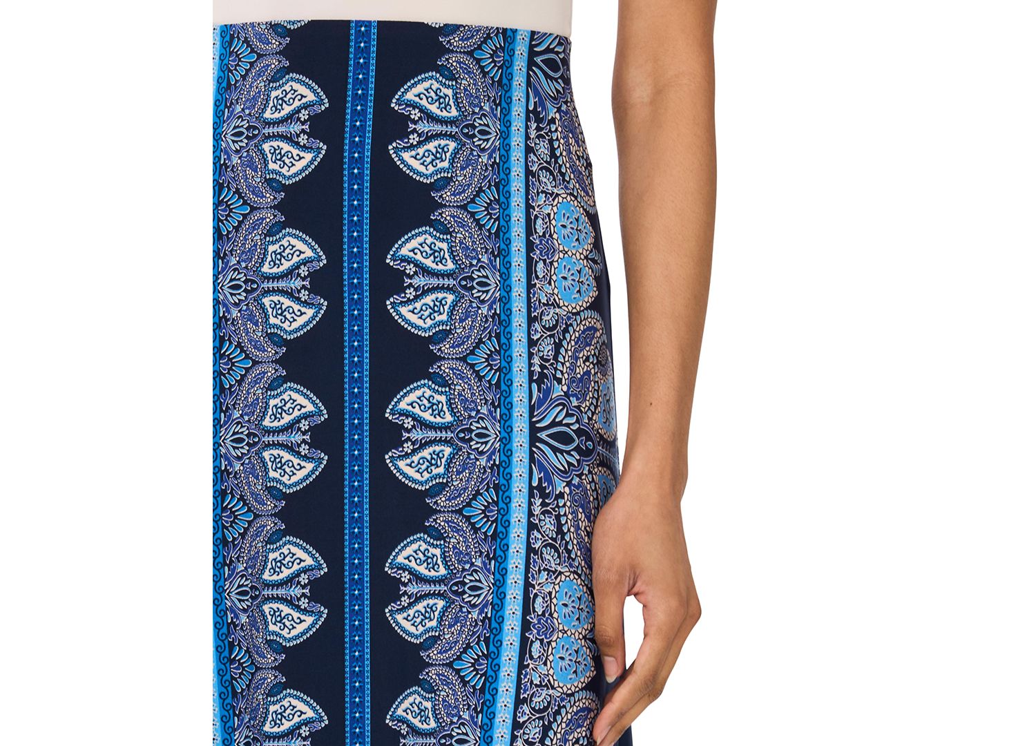 Women's Pull-On Maxi Skirt