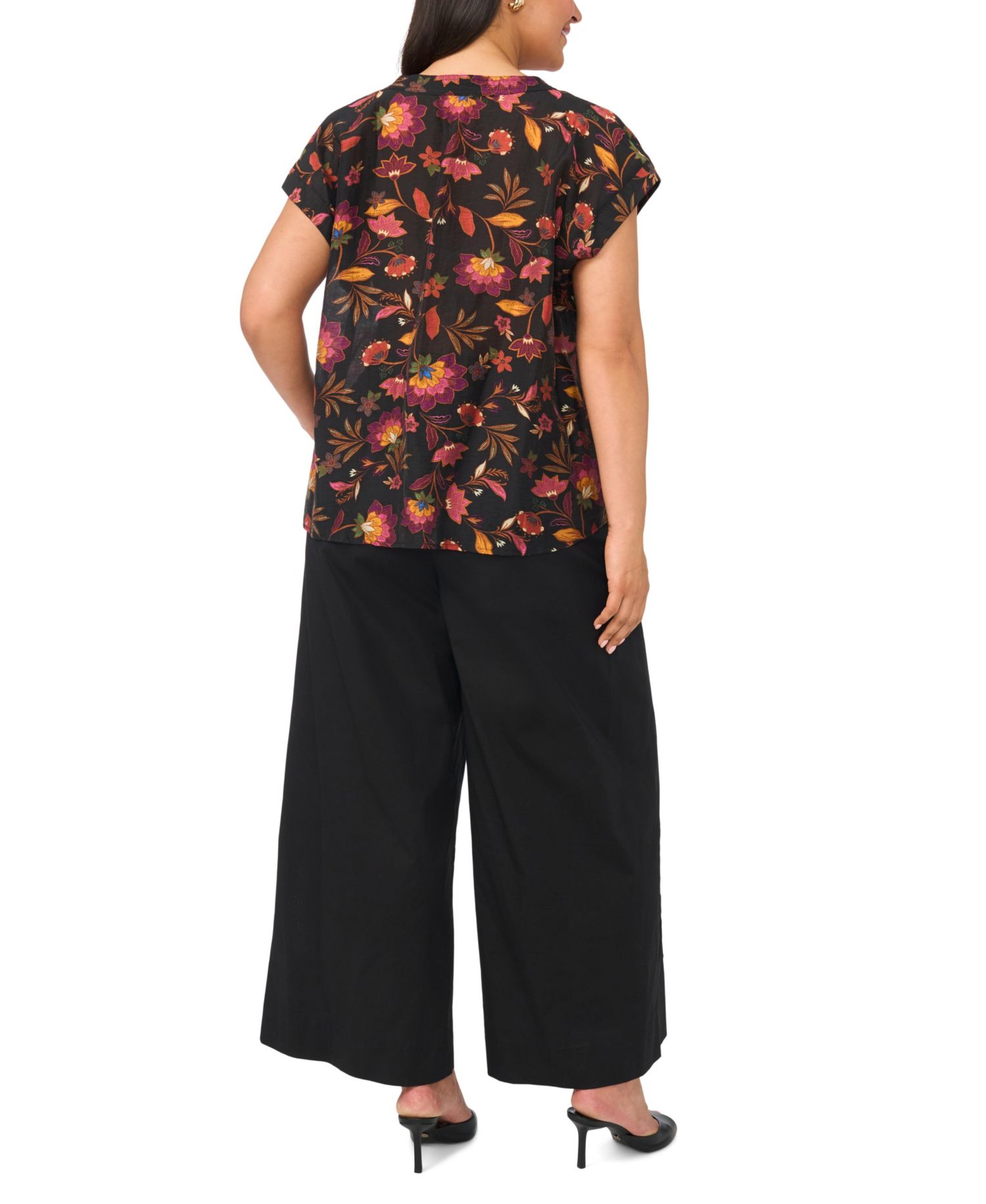 Plus Size Printed V-Neck Short-Sleeve Blouse