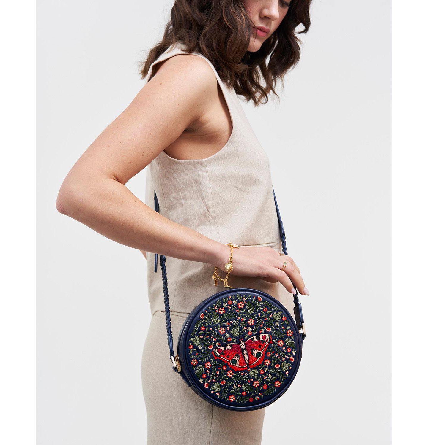 Женская сумка Fable England Butterfly Embroidered Circle, цвет: Тёмно-синий — фото 2