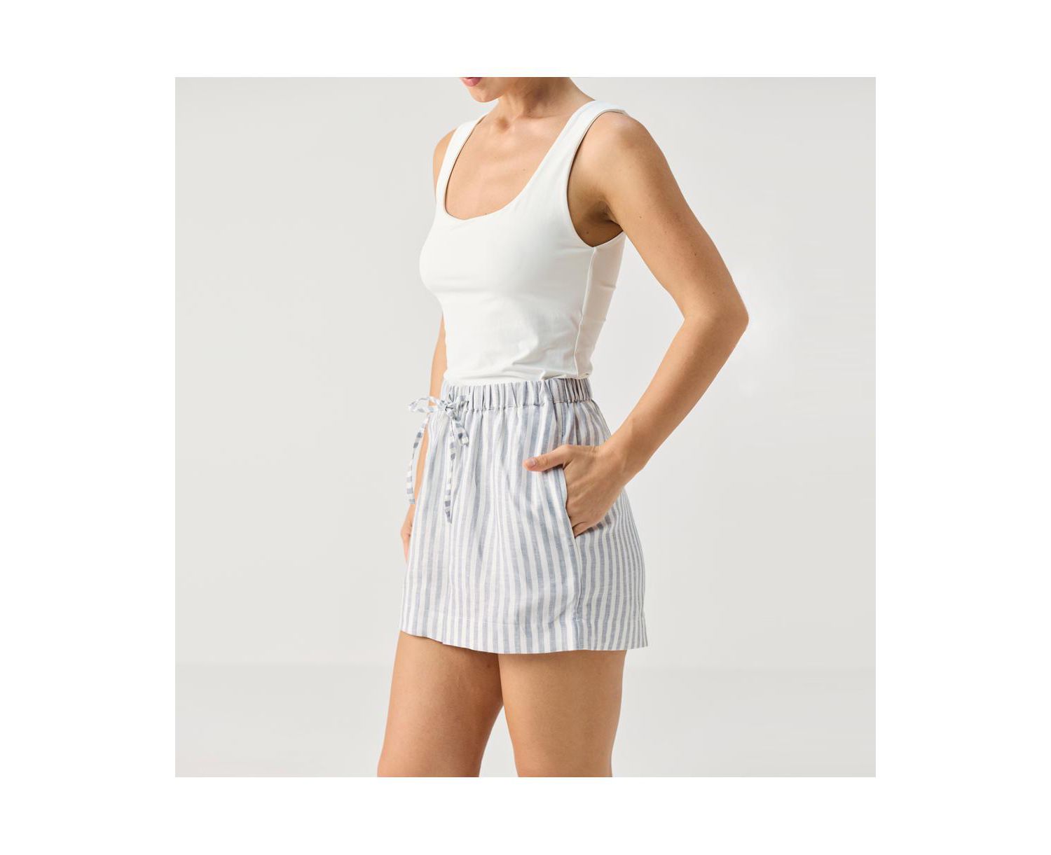 Women's Striped Linen Drawstring Relaxed Shorts