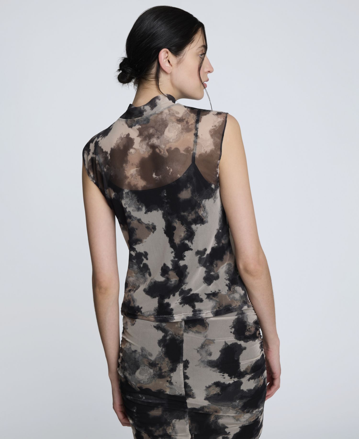 Women's Mock-Neck Sleeveless Mesh Top