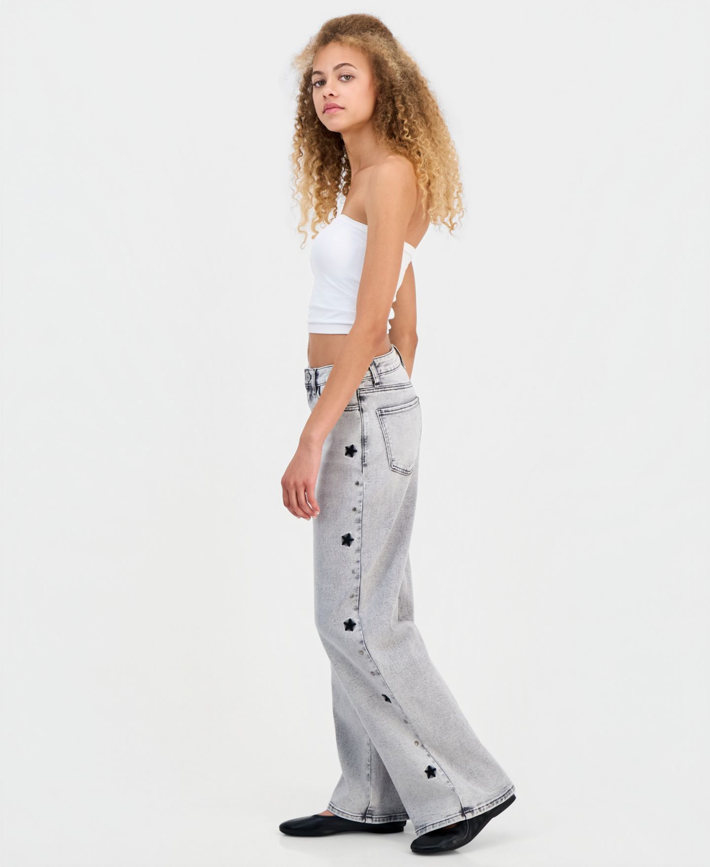 Женские джинсы Madden Girl Juniors' Star Stud Mid Rise Wide Leg, цвет: Серый — фото 6