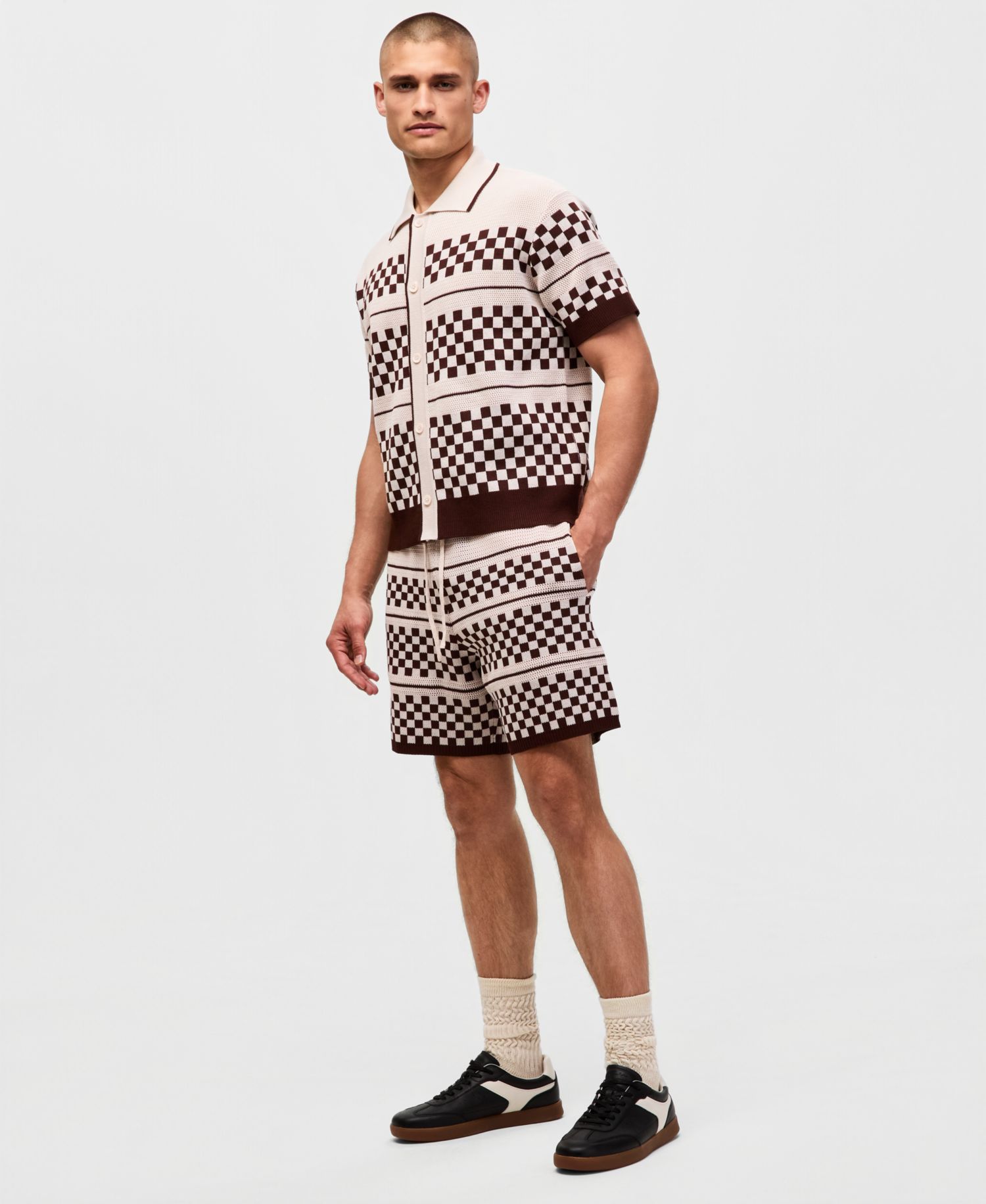Mode of One Men's Check Sweater Shorts, Exclusive