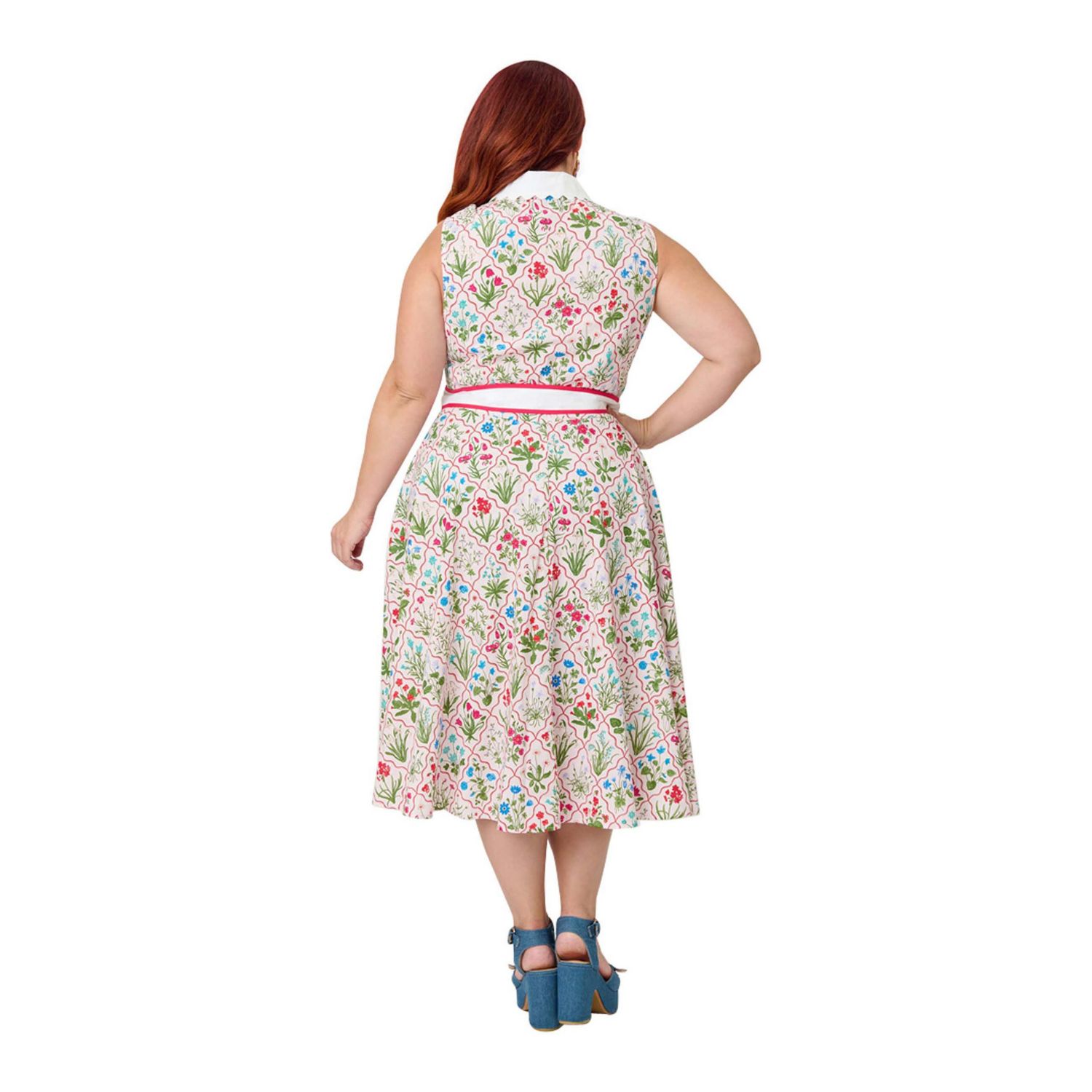 Plus Size Sleeveless Dress