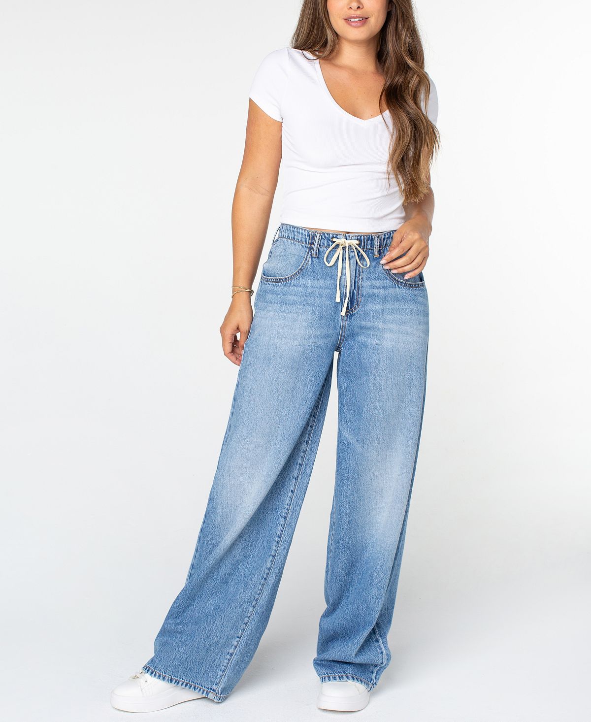 Celebrity Pink Juniors' Drawstring-Waist Wide-Leg Jeans view 2 — MAYCSS fashion products