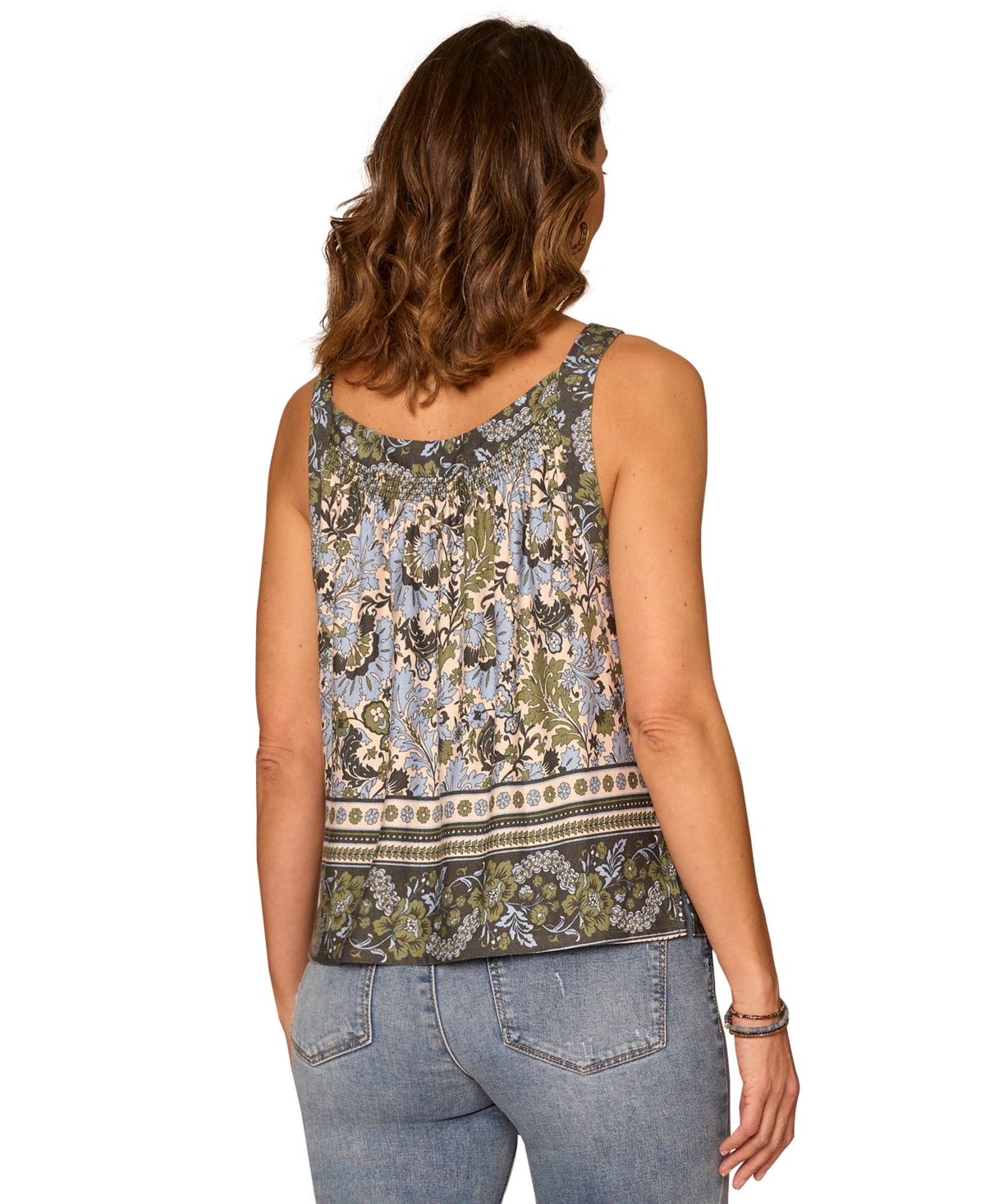 Democracy Petite Sleeveless Scoop Neck Tank Top