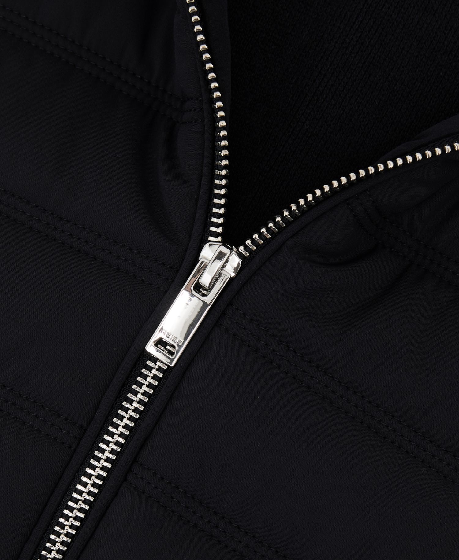 Men's Newford Funnel-Neck Quilted Knit Gilet