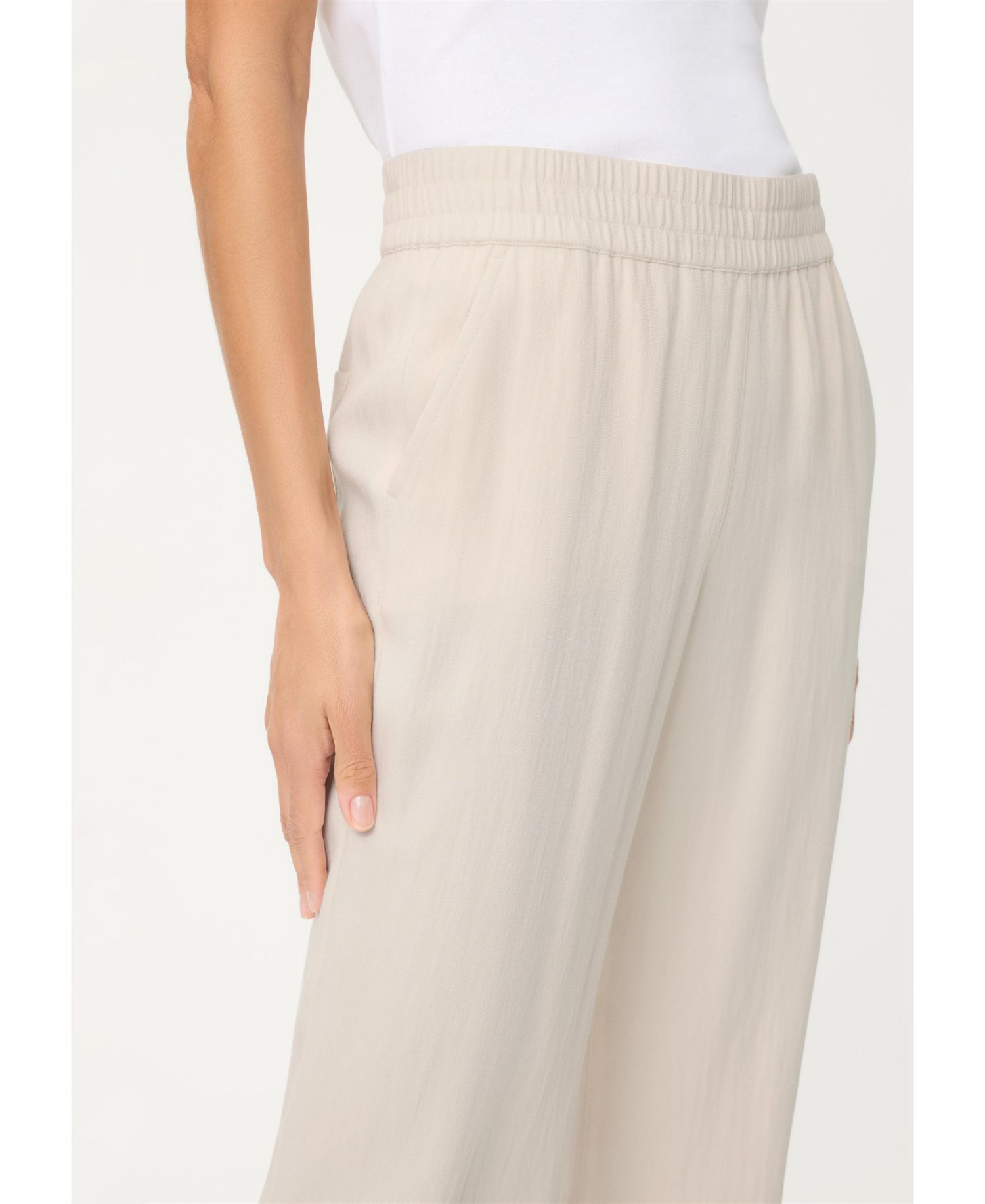 Women's Twill Pull-On Pant