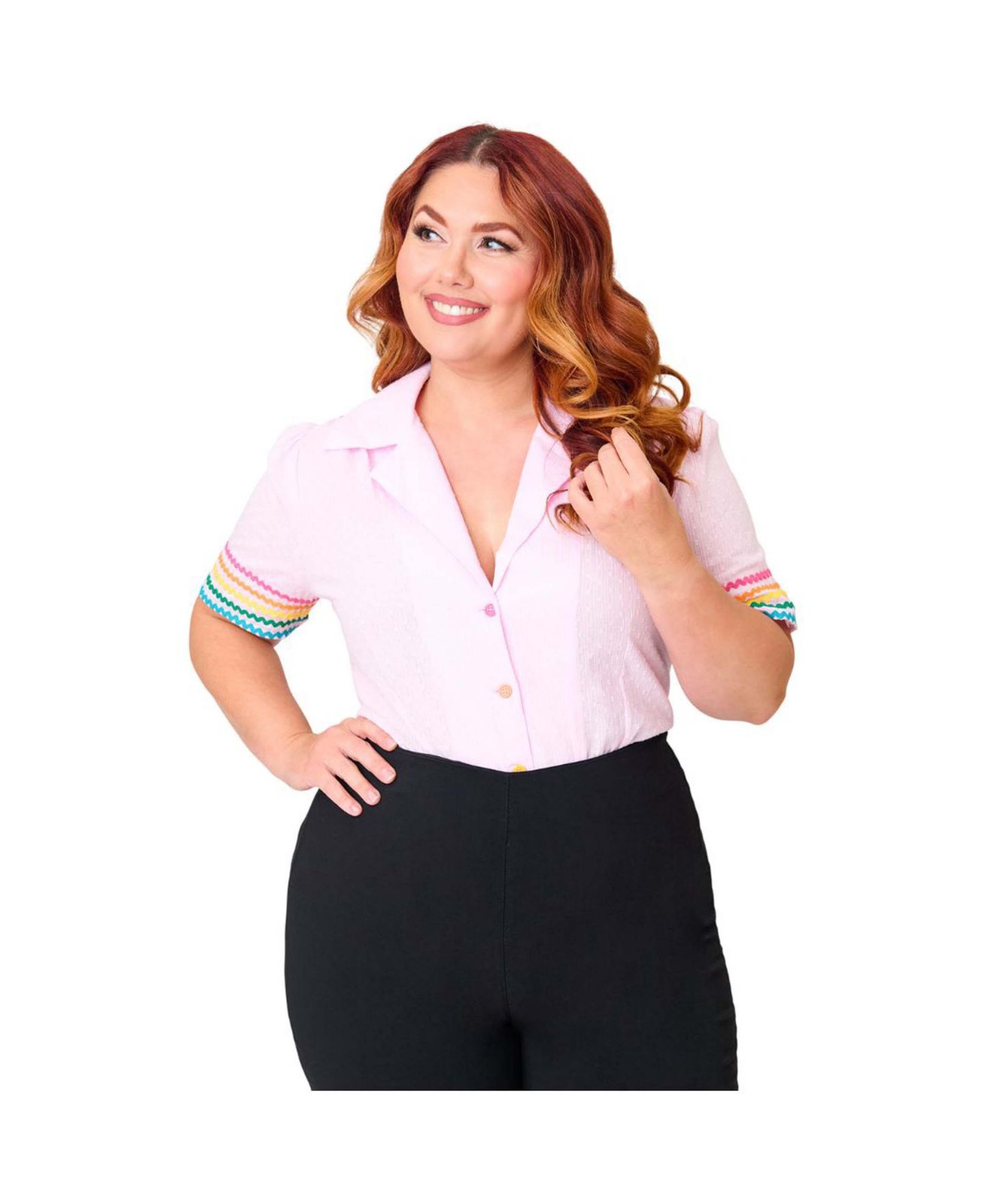 Женская блузка Unique Vintage Plus Size Short Sleeve Collared Button Down Woven, цвет: Розовый / С принтом — фото 4