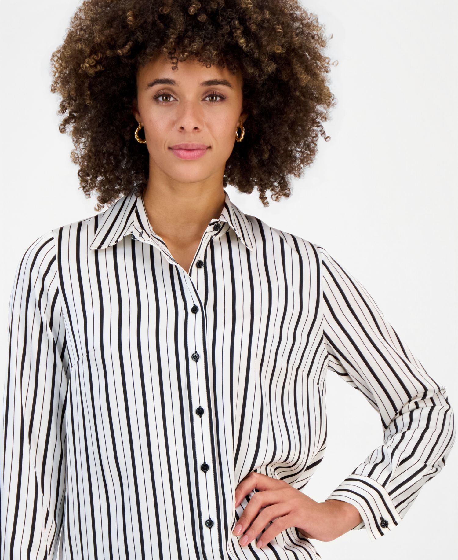 Petite Collared Button-Front Long-Sleeve Blouse