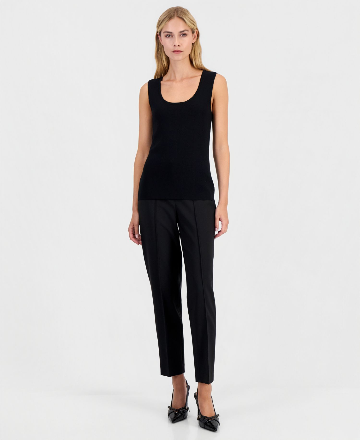 Women's Scoop-Neck Sleeveless Top