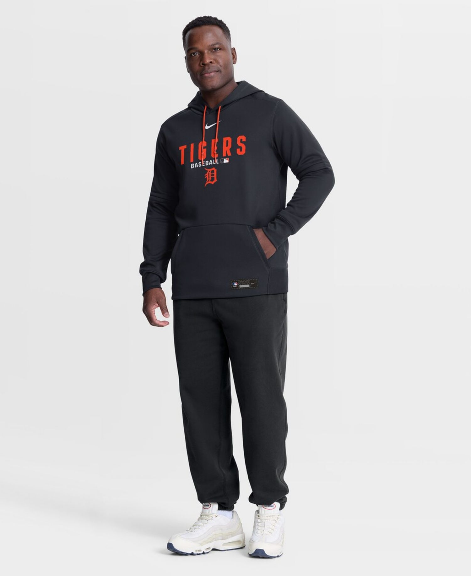 Men's Navy Detroit Tigers Authentic Collection Therma-FIT Hoodie