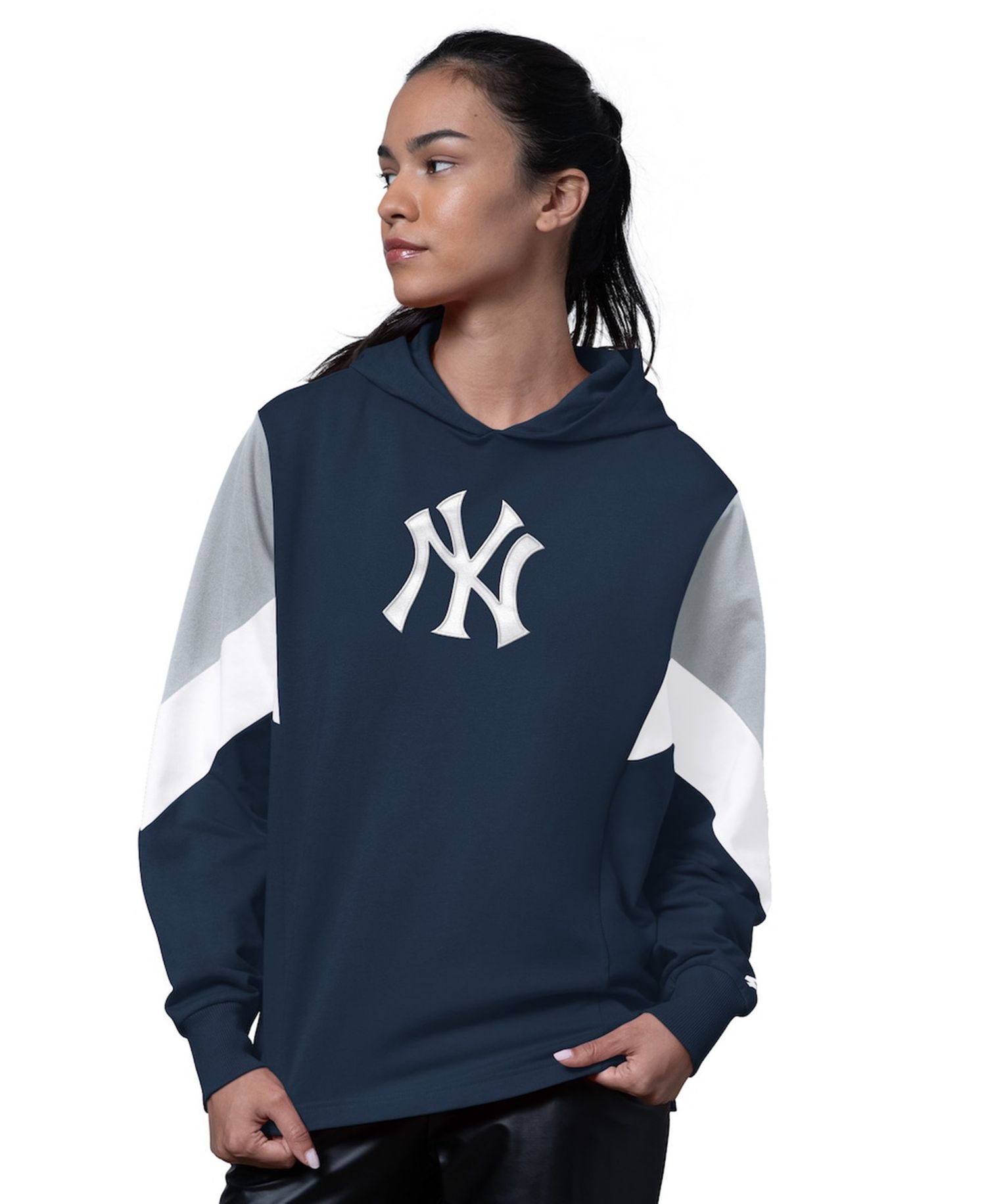 Women's Navy New York Yankees Scrimmage Pullover Hoodie