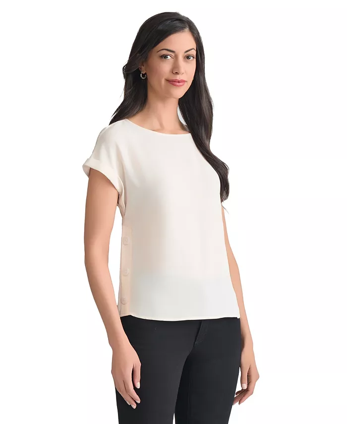 Women's Side-Button Short-Sleeve Top - thumbnail 3