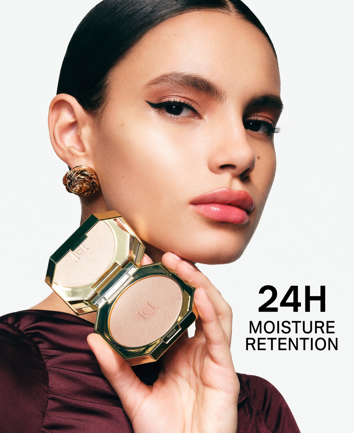 Carolina Herrera Nude Couture Highlighter, 0.24 oz.