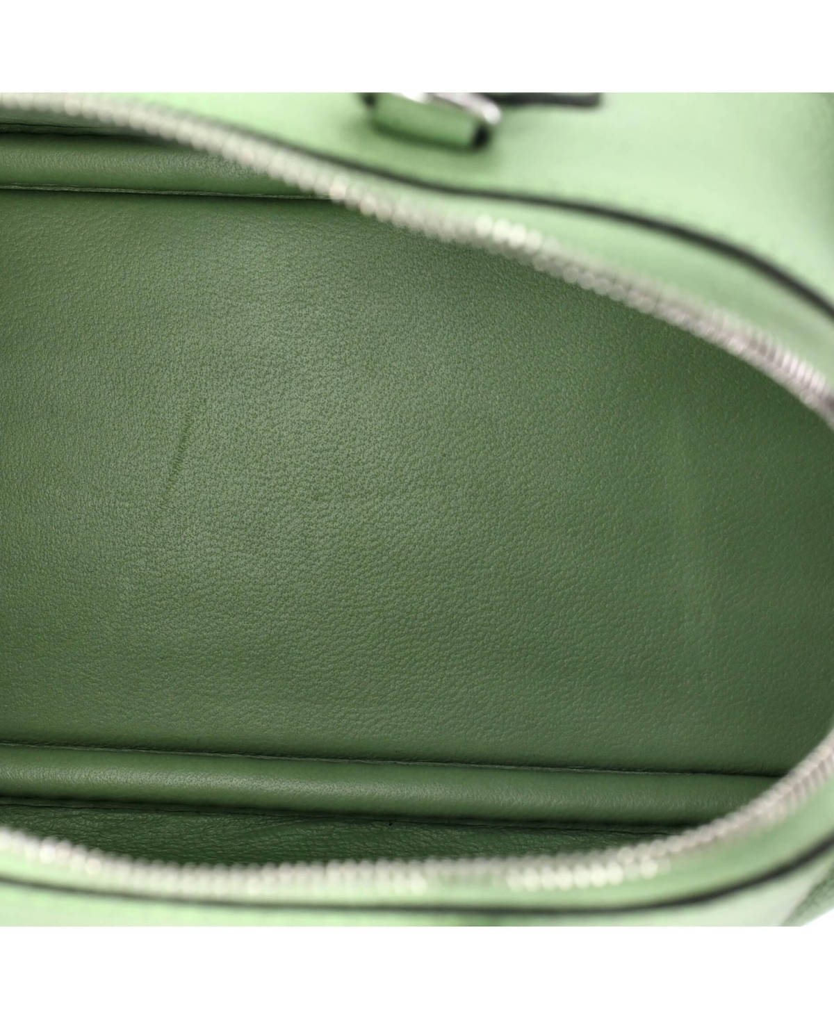 Pre-Owned HERMES Mini Bolide 1923 Bag Evercolor