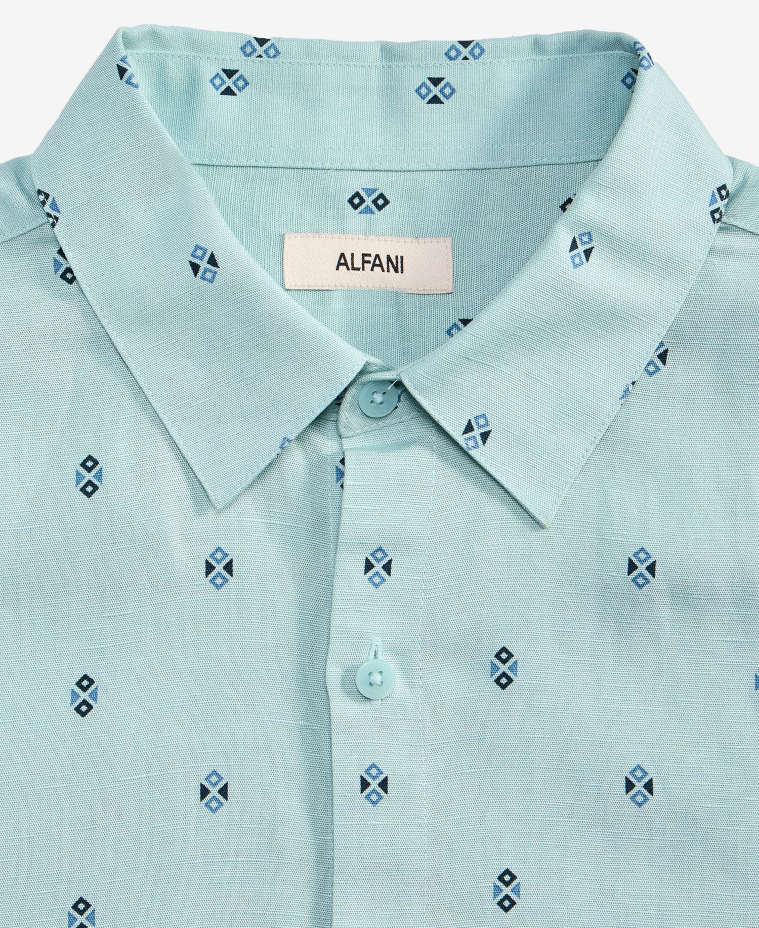 Men's Spaced Geometric Long-Sleeve Woven Shirt