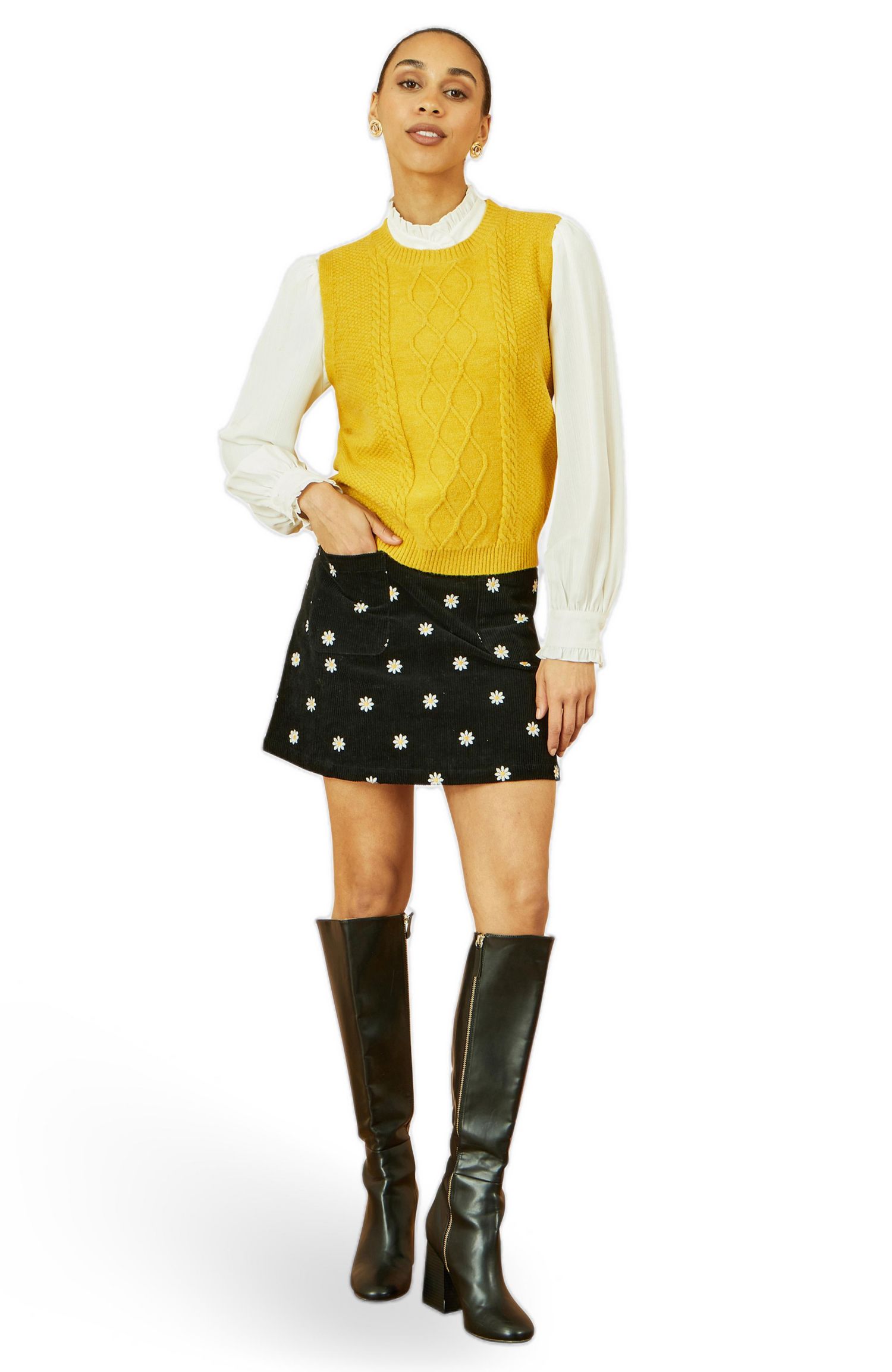 Women's Cable Knit Sleeveless Jumper
