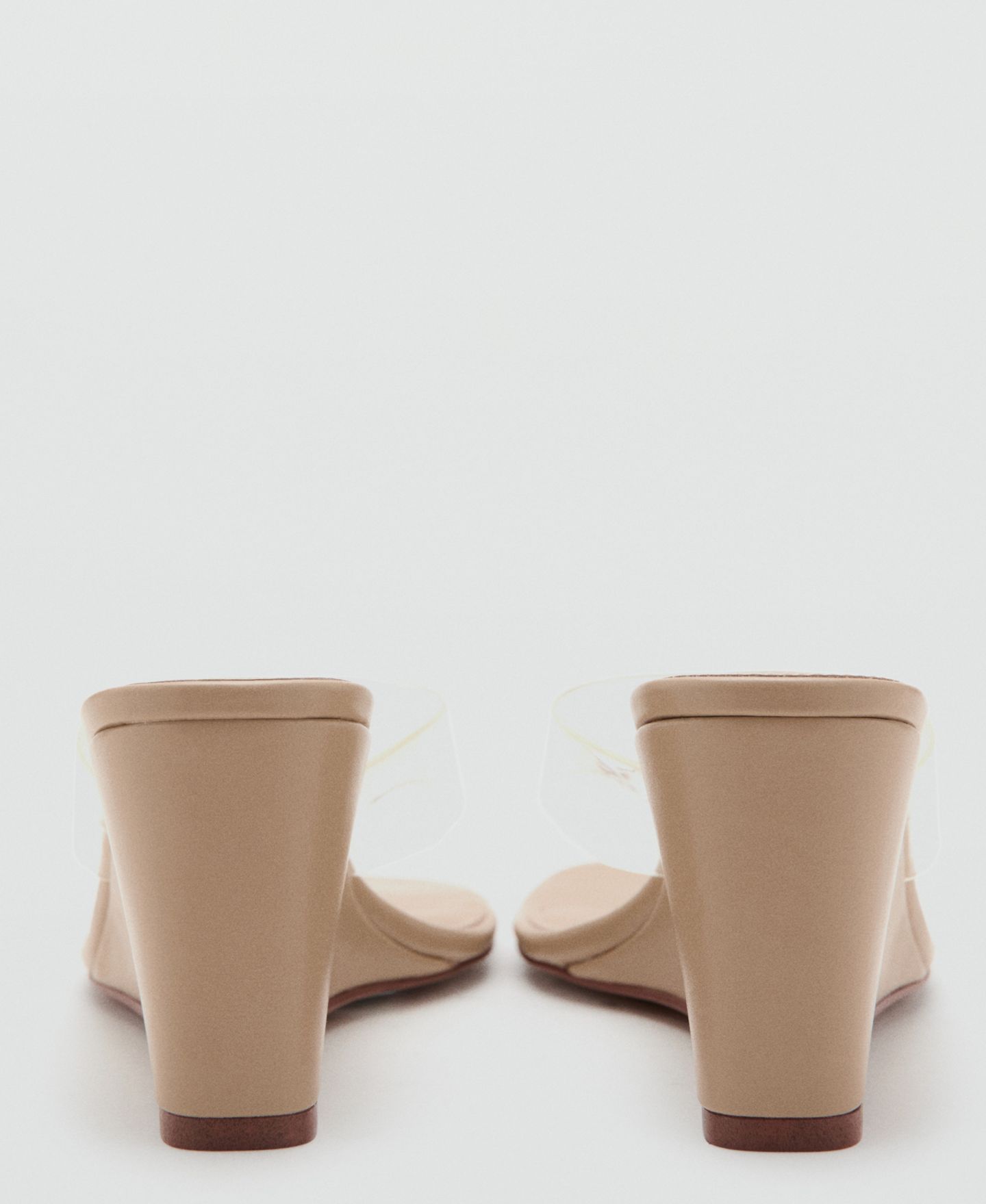 Женские сандалии MANGO Vinyl Strap Wedge, цвет: Телесный — фото 4