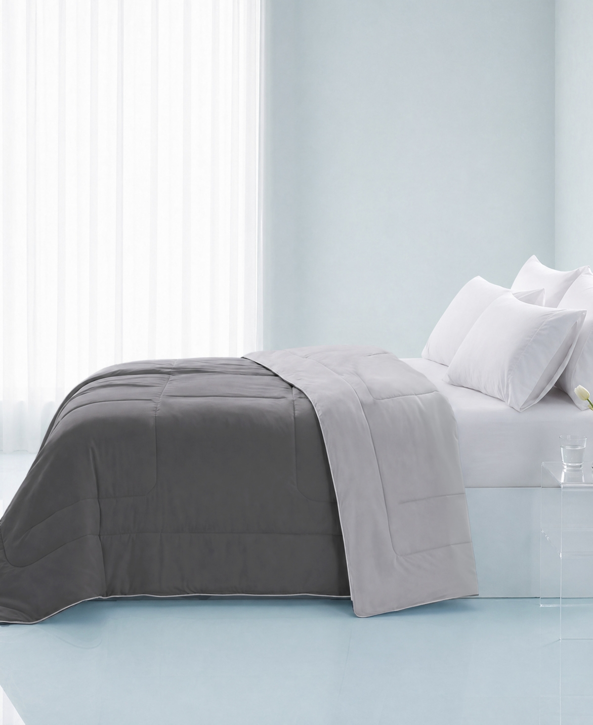 Madison Park Cooling Lightweight Down Alternative Comforter