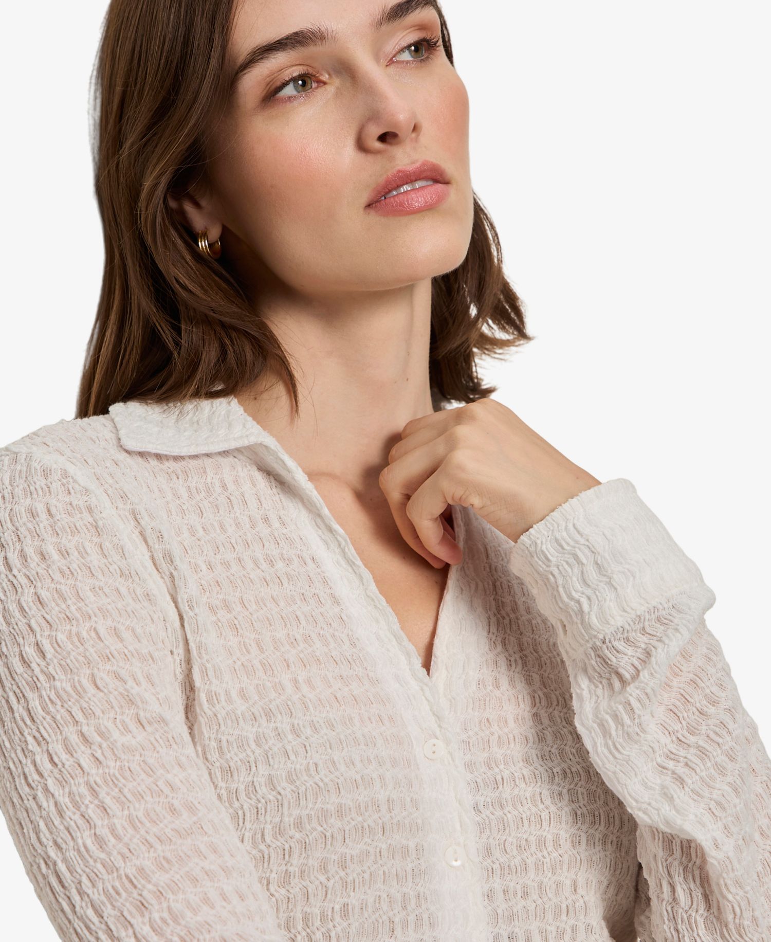 Petite Juno Textured Long-Sleeve Spread Collar Shirt