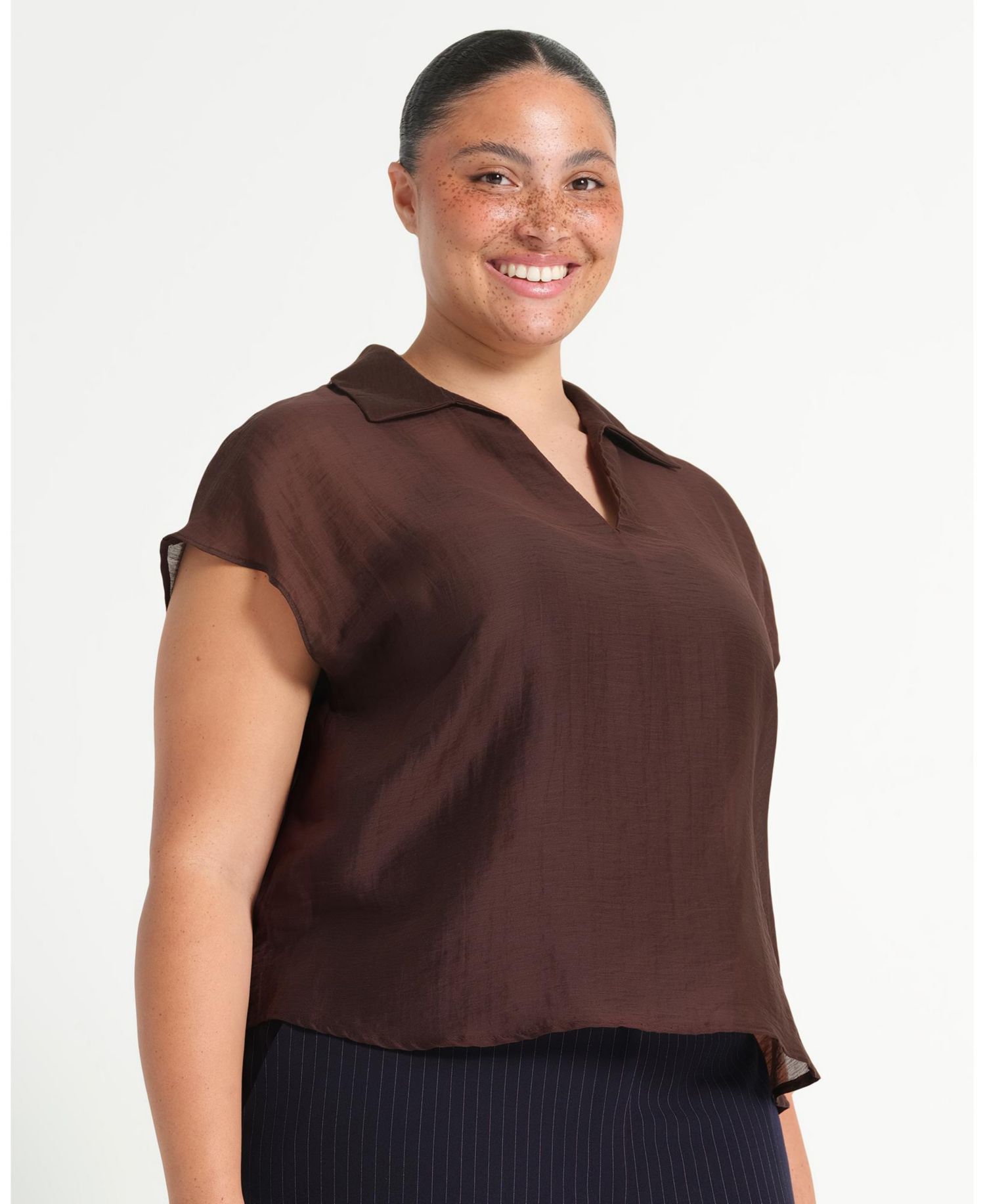 Women's Kelly Sheer Collared V-Neck Short Sleeve Top
